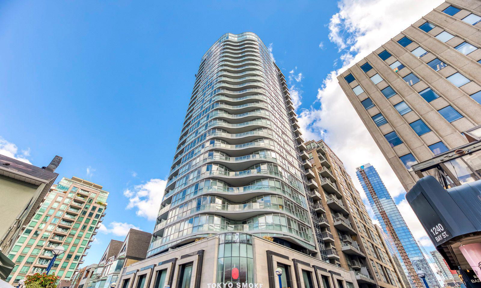 Minto Yorkville Park condo