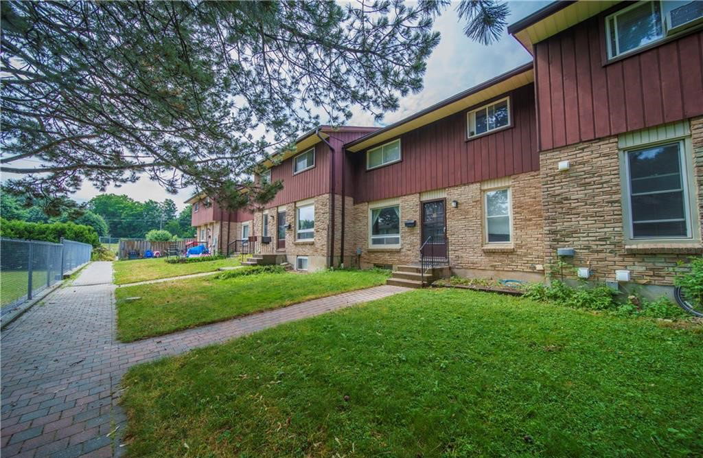 249 Cedarbrae Avenue exterior