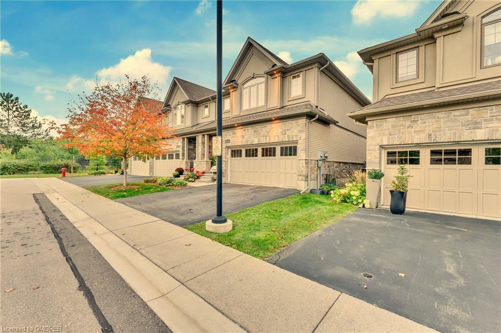 The Village in Beechwood West exterior