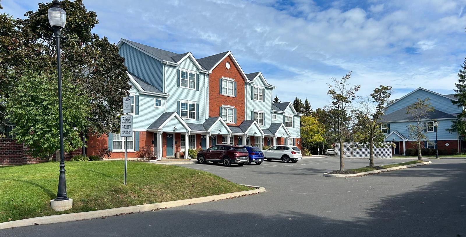 Rosamond exterior