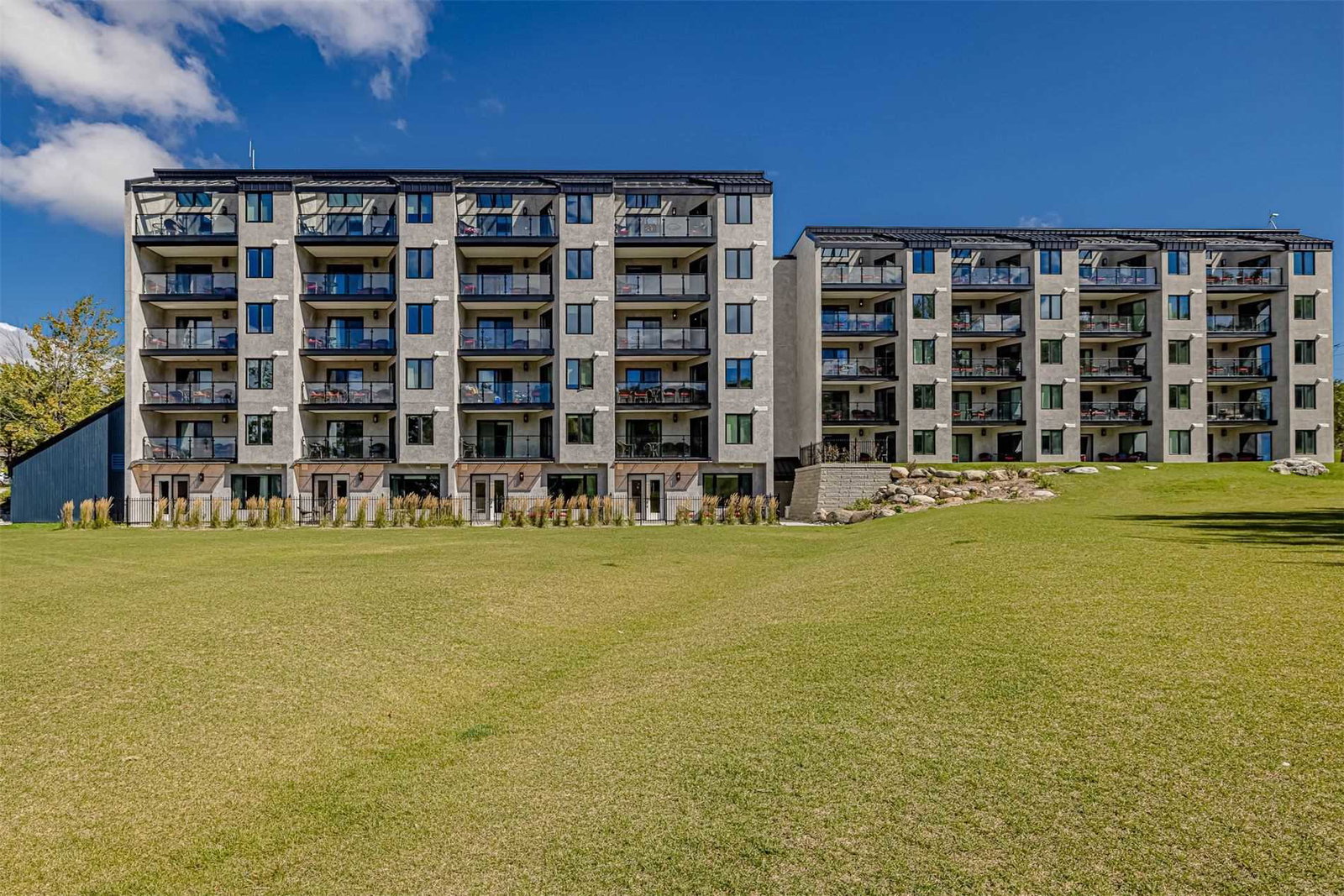 Slopeside Condos condo