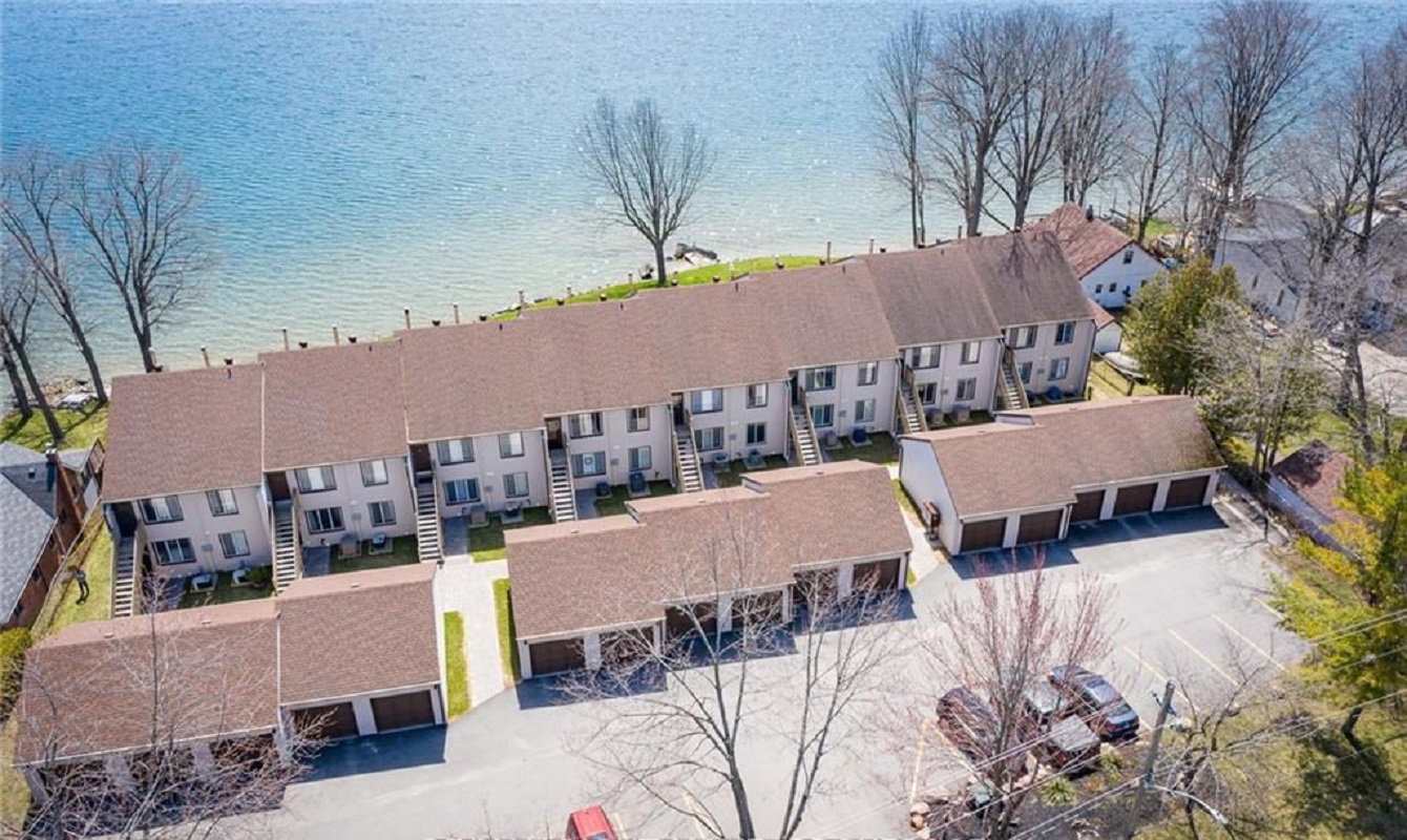 Paradise Cove exterior