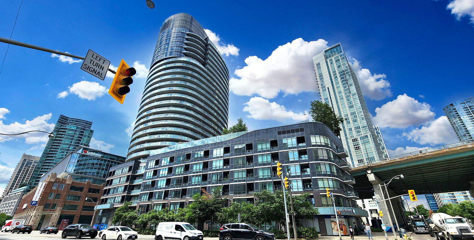 Panorama Condos exterior