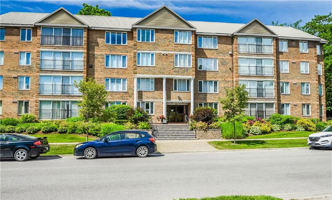 95 Matchedash Condos exterior