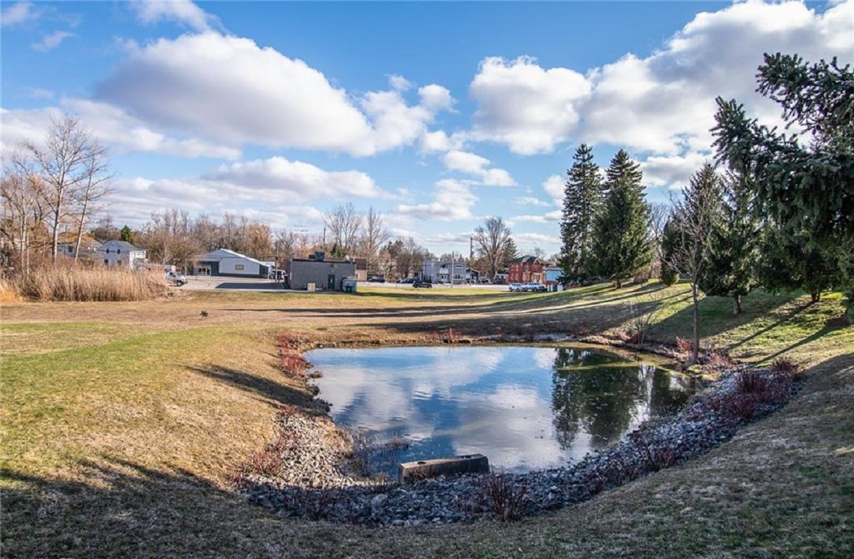 21 Foell Street condo