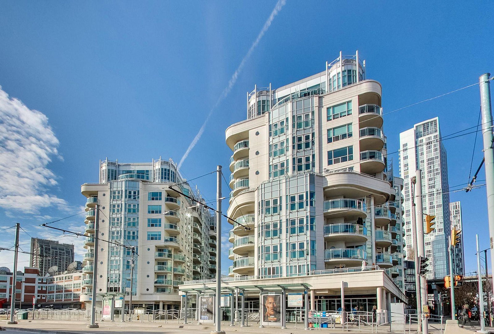 Queens Harbour exterior