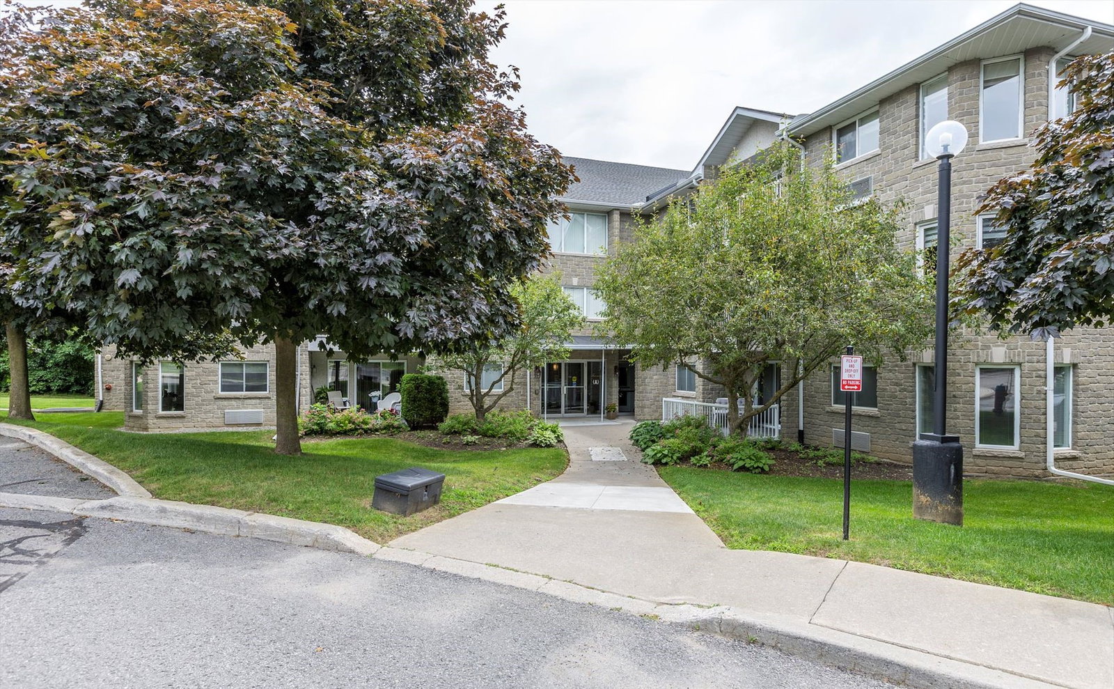 Westwind Condominiums exterior