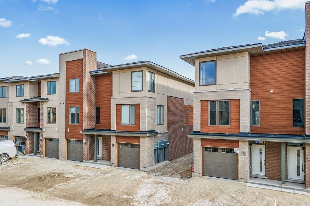 Waterstone Mordern Towns condo