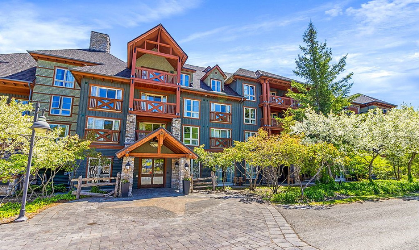 Weider Lodge exterior
