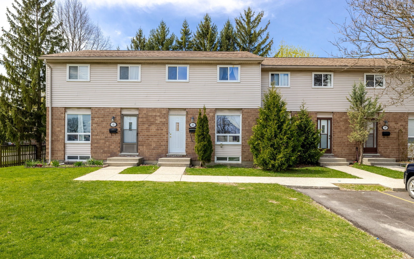 311 Vesta Road exterior