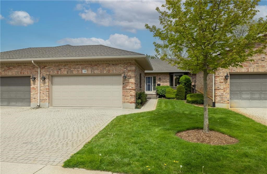 30 Doon Drive exterior