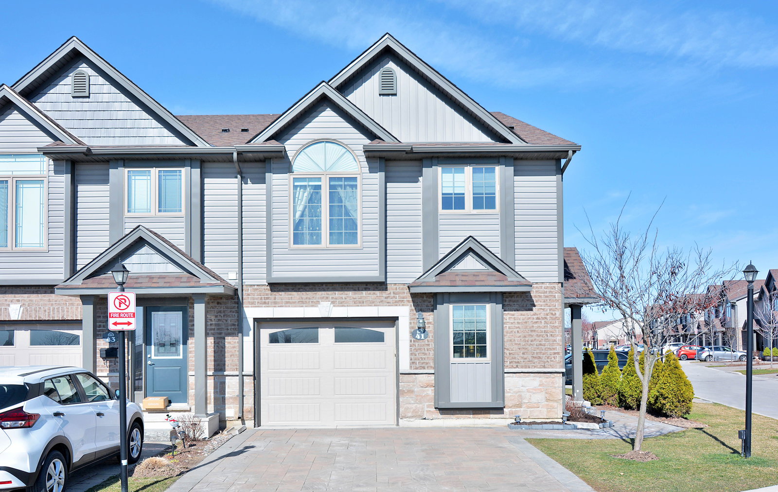 3400 Castle Rock Place exterior