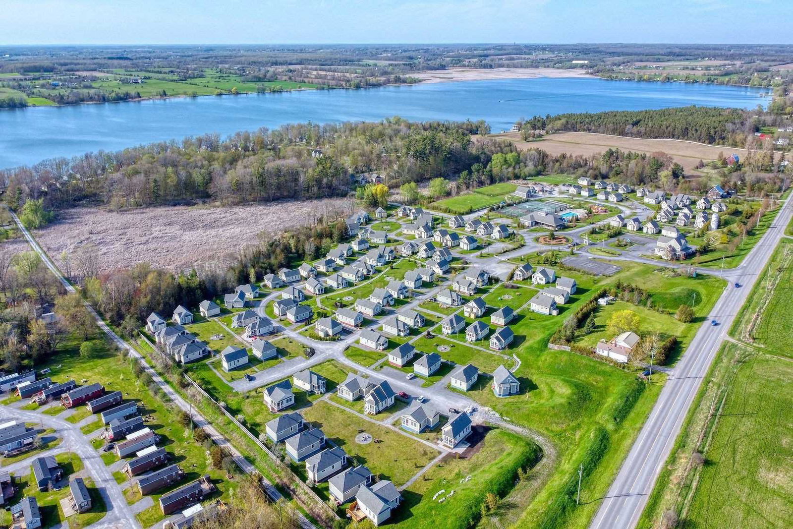 East Lake Shores exterior