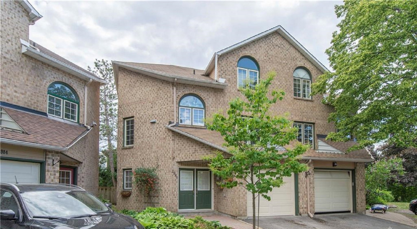 Mosgrove Court condo