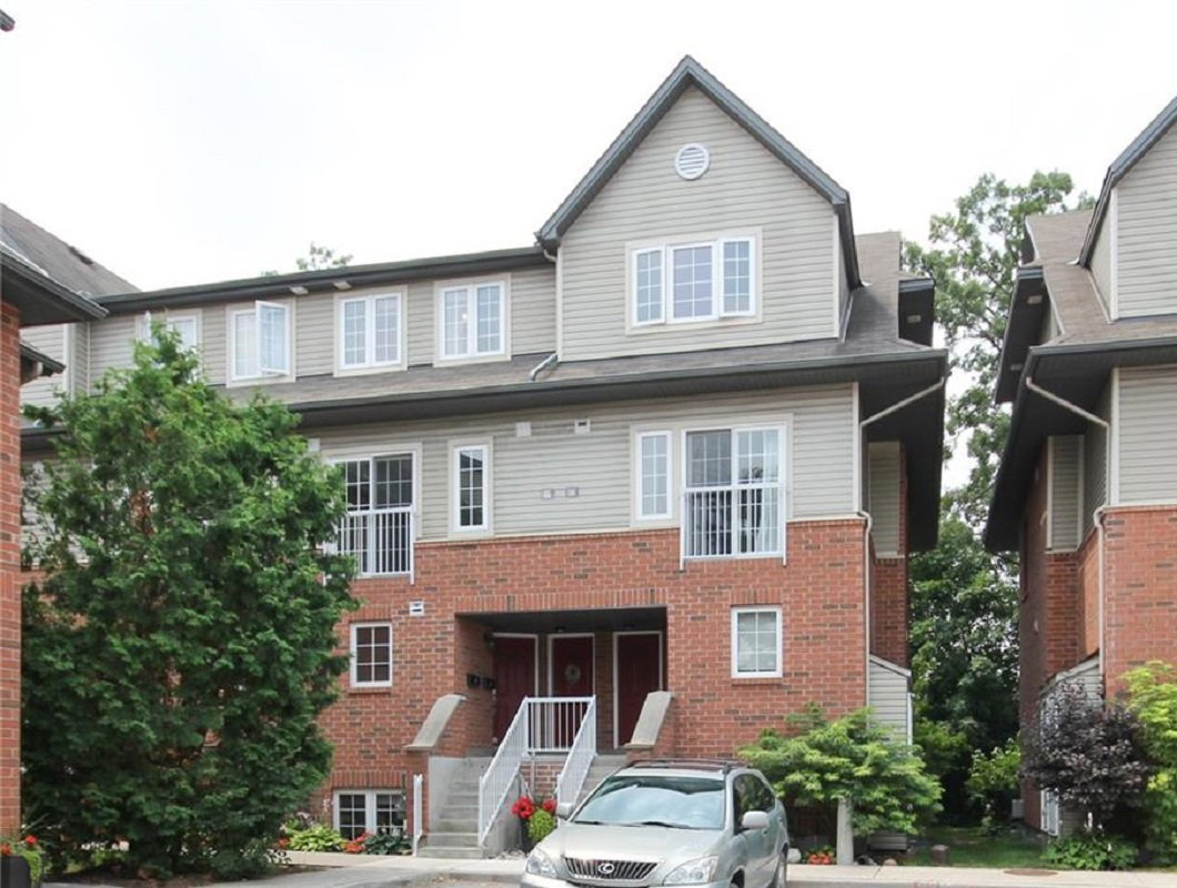 Mayflower Private condo
