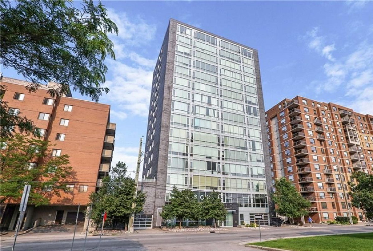 Soho Parkway exterior