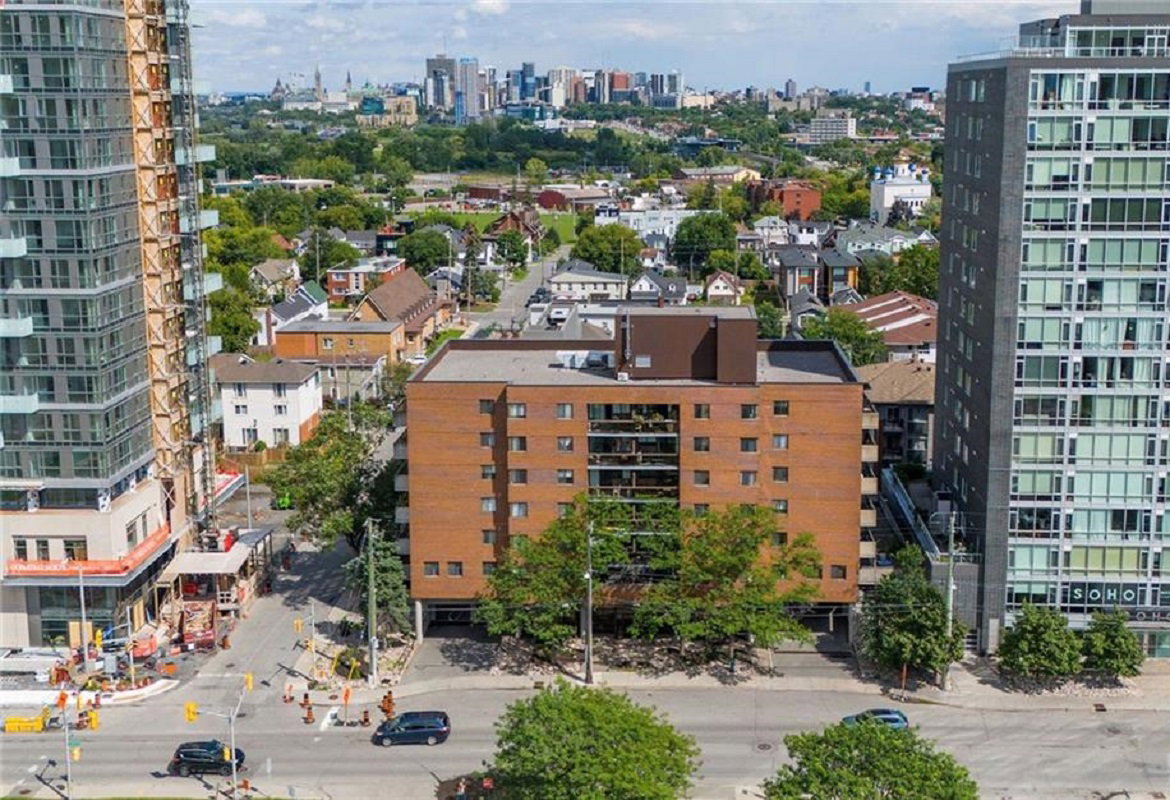 191 Parkdale Avenue exterior