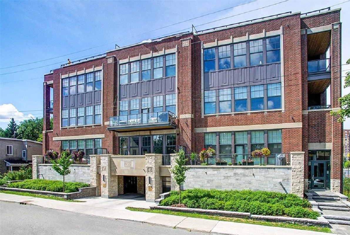Yard & Station condo