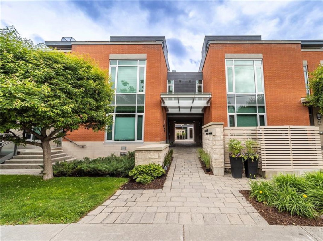 27-33 First Avenue exterior