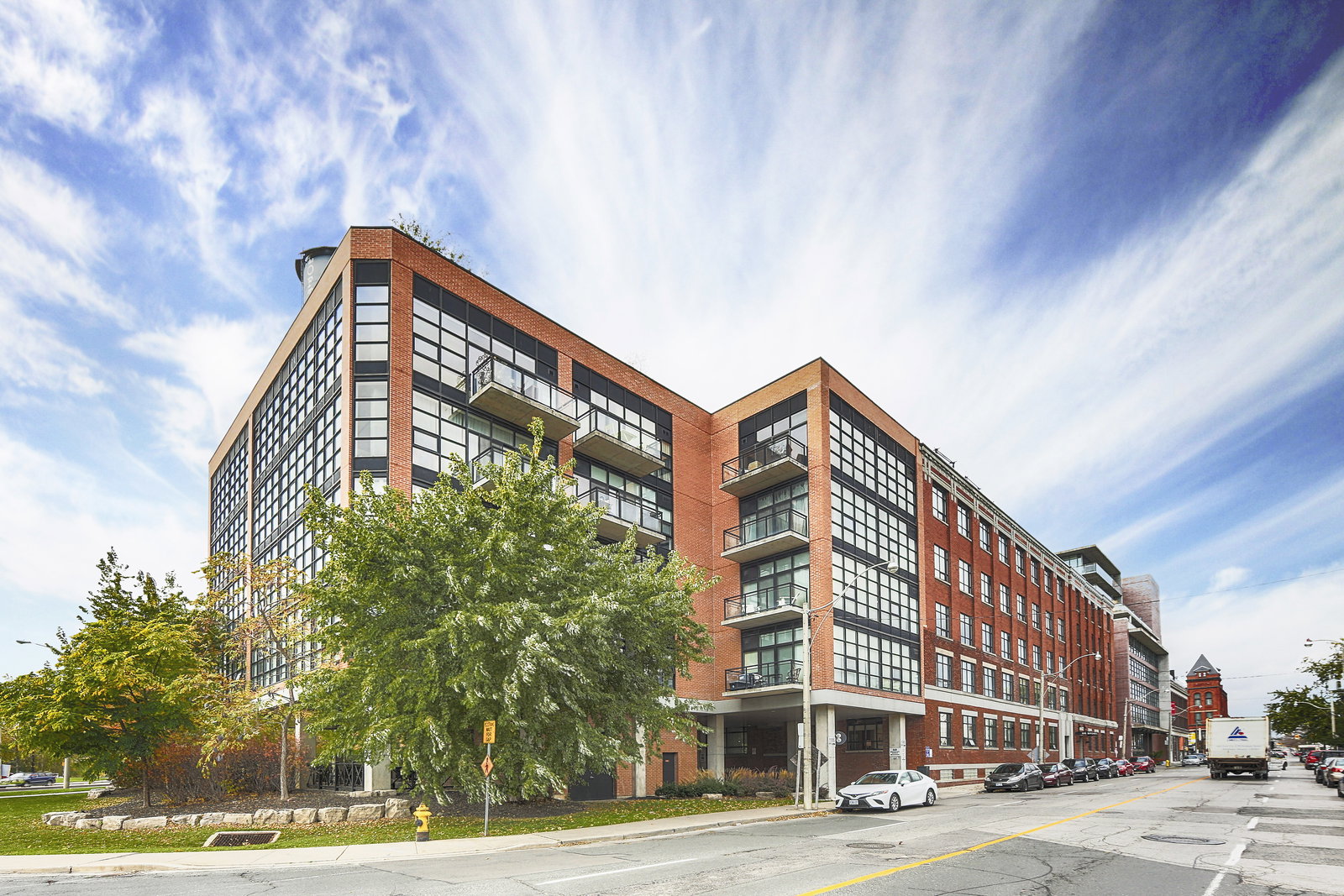 Broadview Lofts exterior