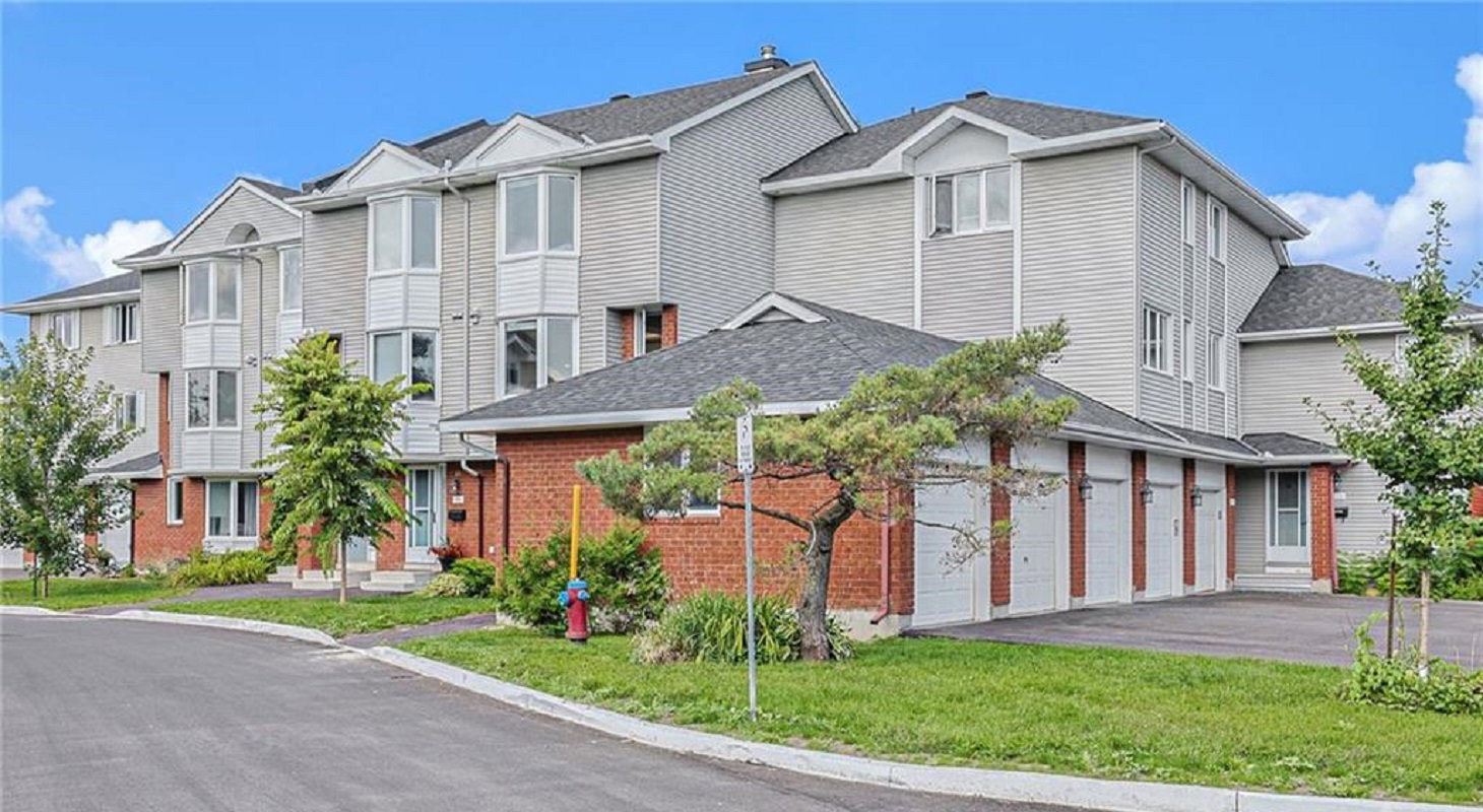 Wedgewood Park condo