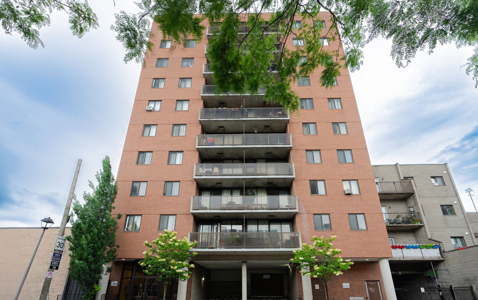 154 Nelson Street exterior