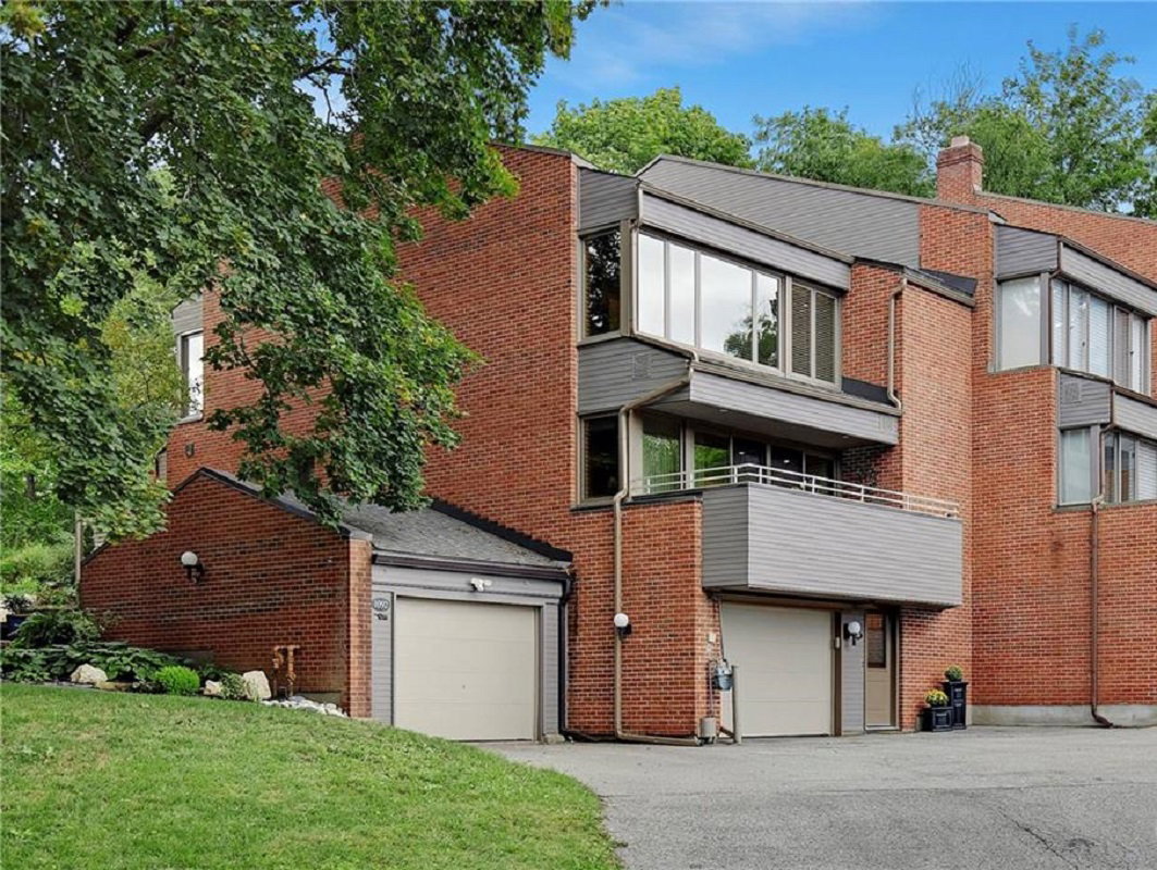 Belvedere Crescent Townhomes condo