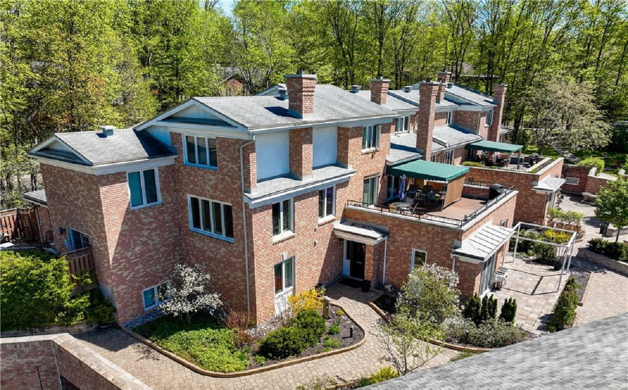 65 Whitemarl exterior