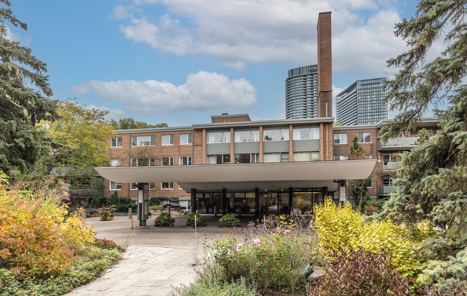 Kensington Apartments exterior