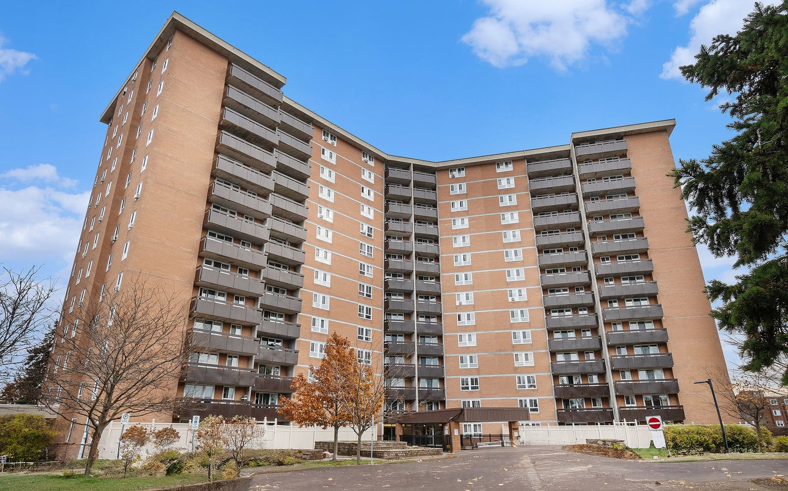 2000-2020 Jasmine Crescent Condos exterior