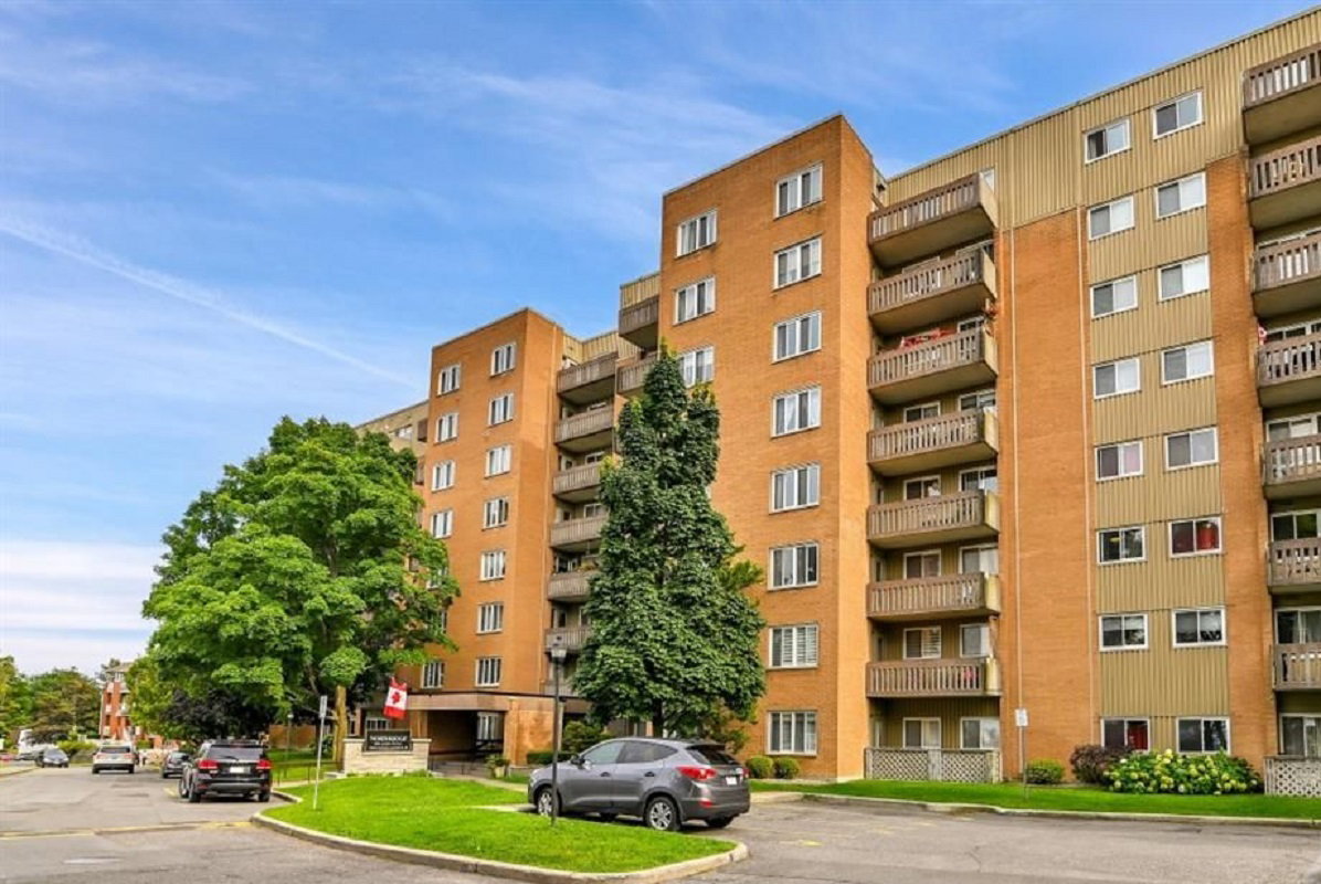 Lassiter Terrace condo