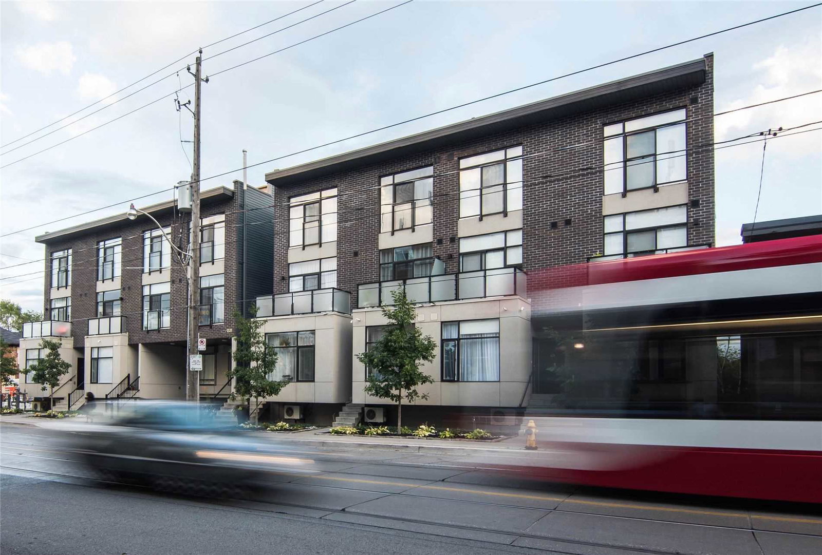 East Village Leslieville Townhomes condo