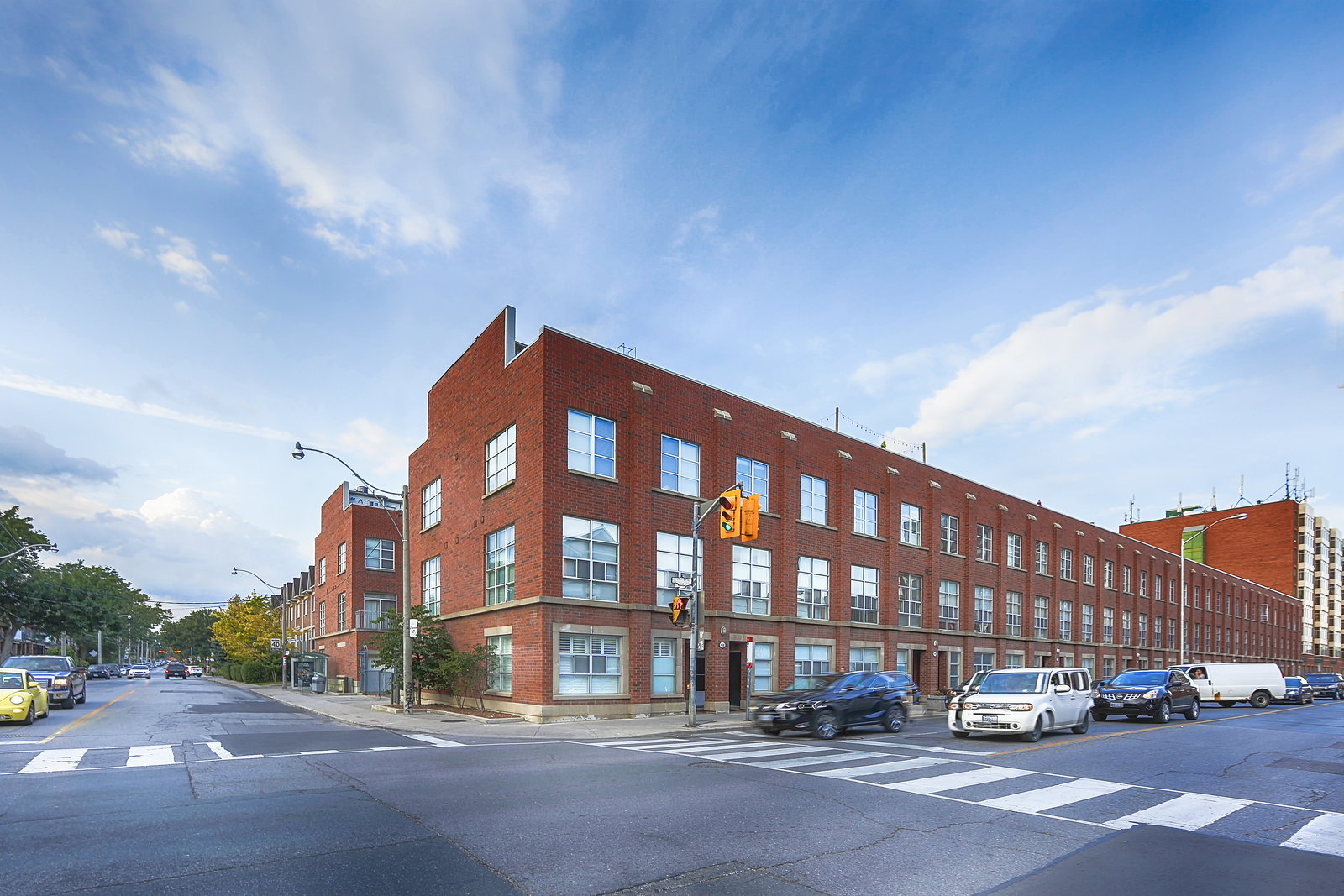 Bloor West Lofts condo