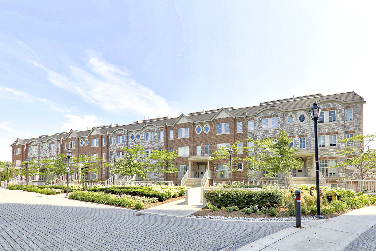 Windermere By The Lake Terrace condo