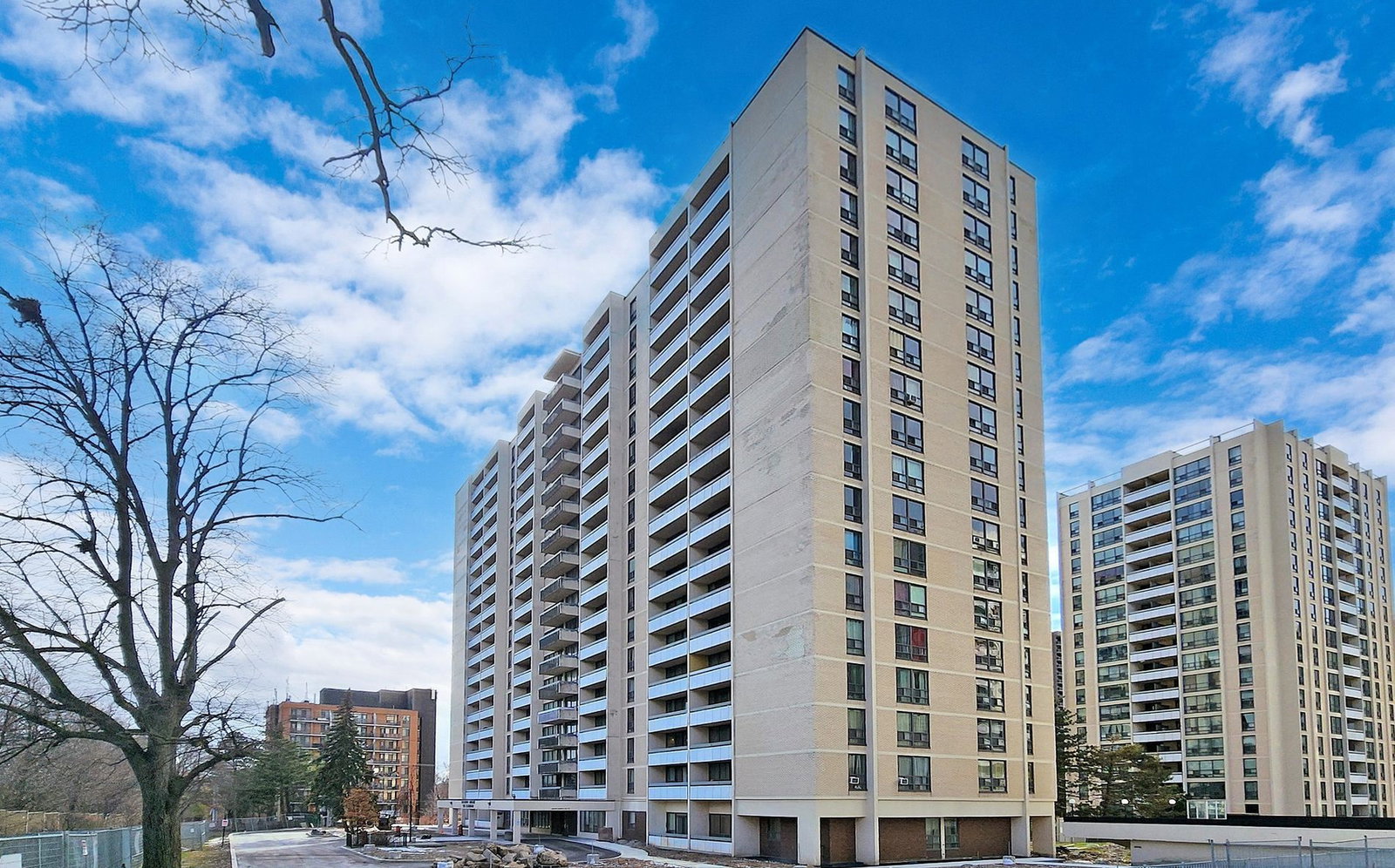 The Elmridge condo building exterior