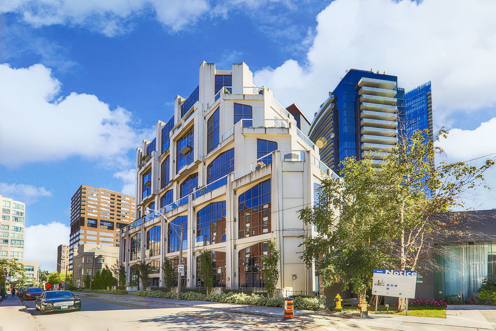 Domus Condos condo