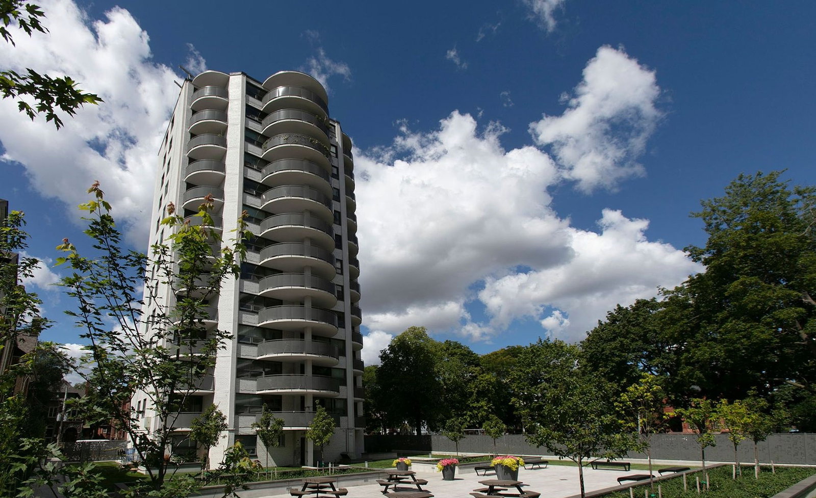 Brazil Towers exterior