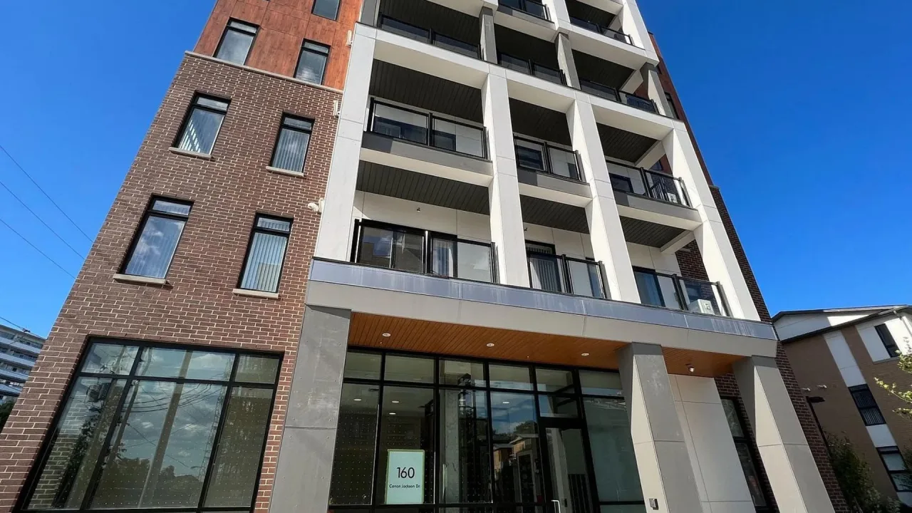 Daniels FirstHome™ Keelesdale condo