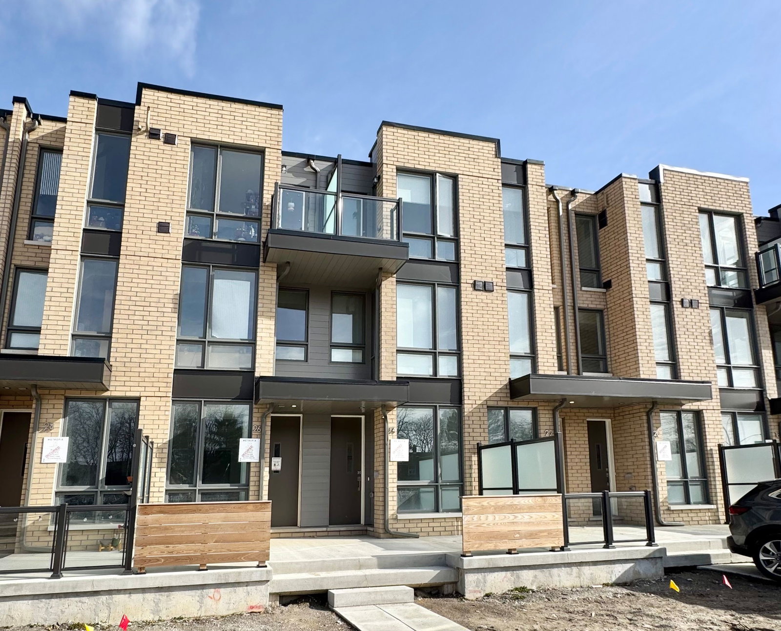 24 Turtle Island Road exterior