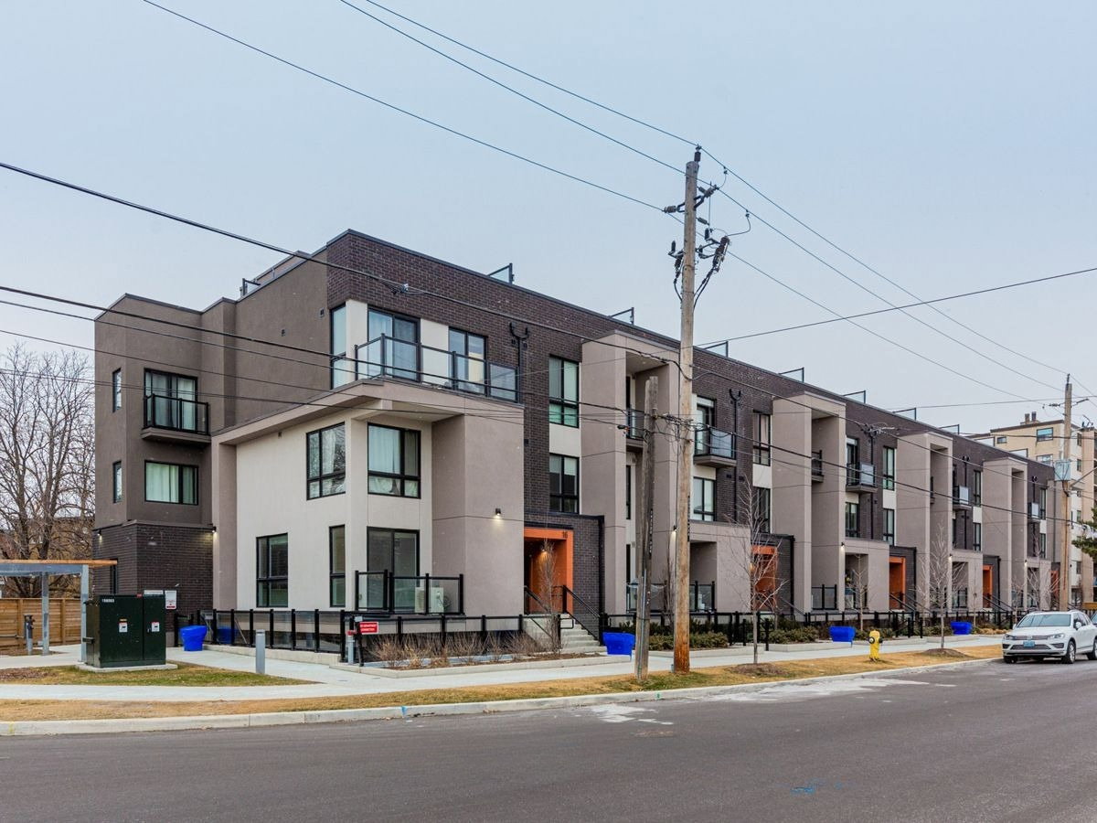 Marquette Urban Towns condo