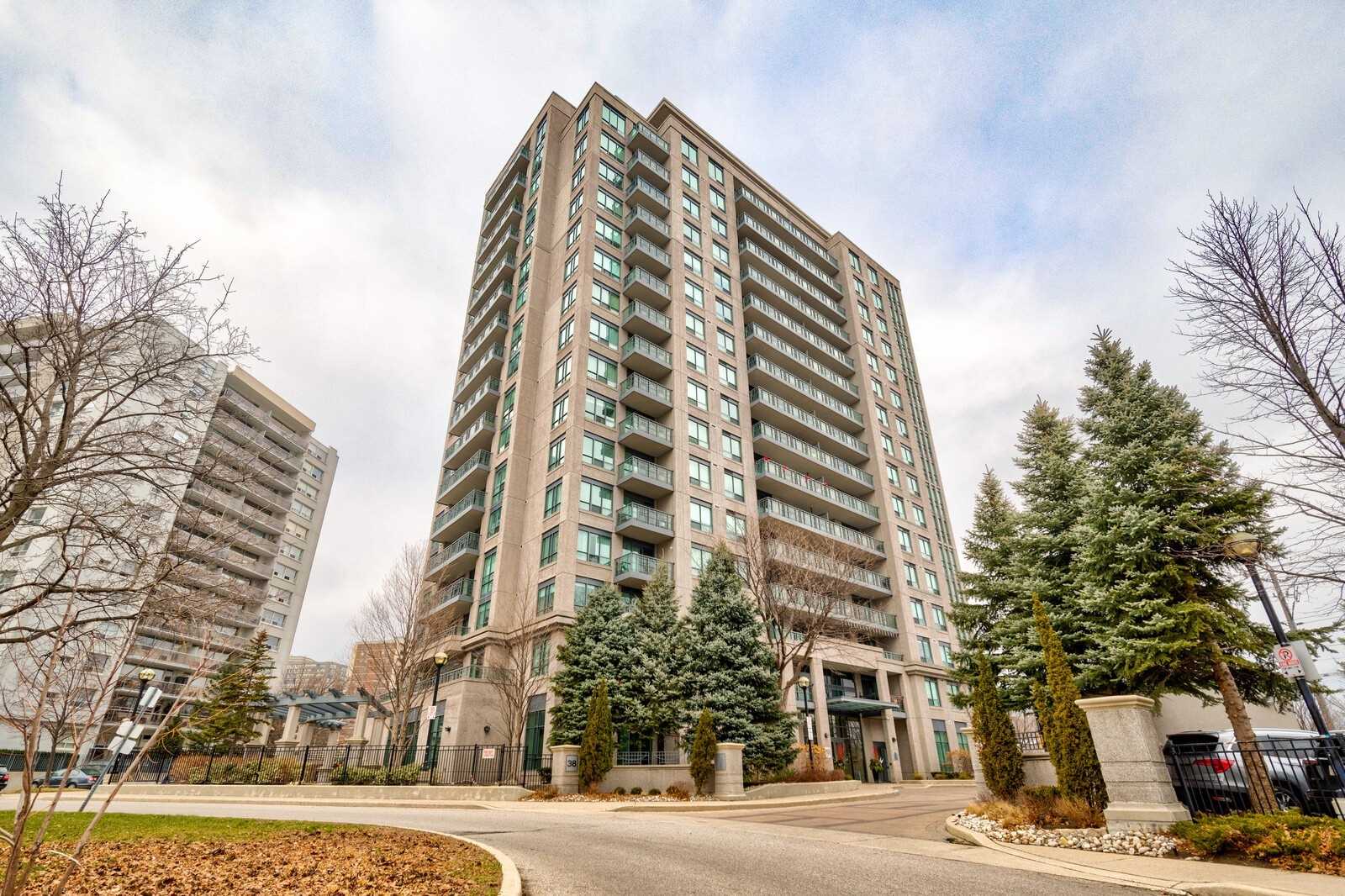The Fountains of Edenbridge Condos condo