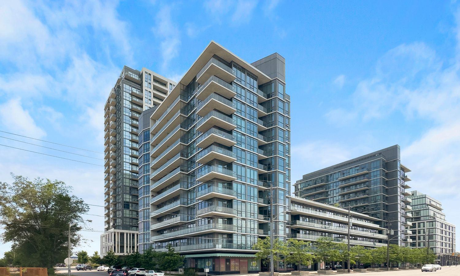 IQ Condos exterior