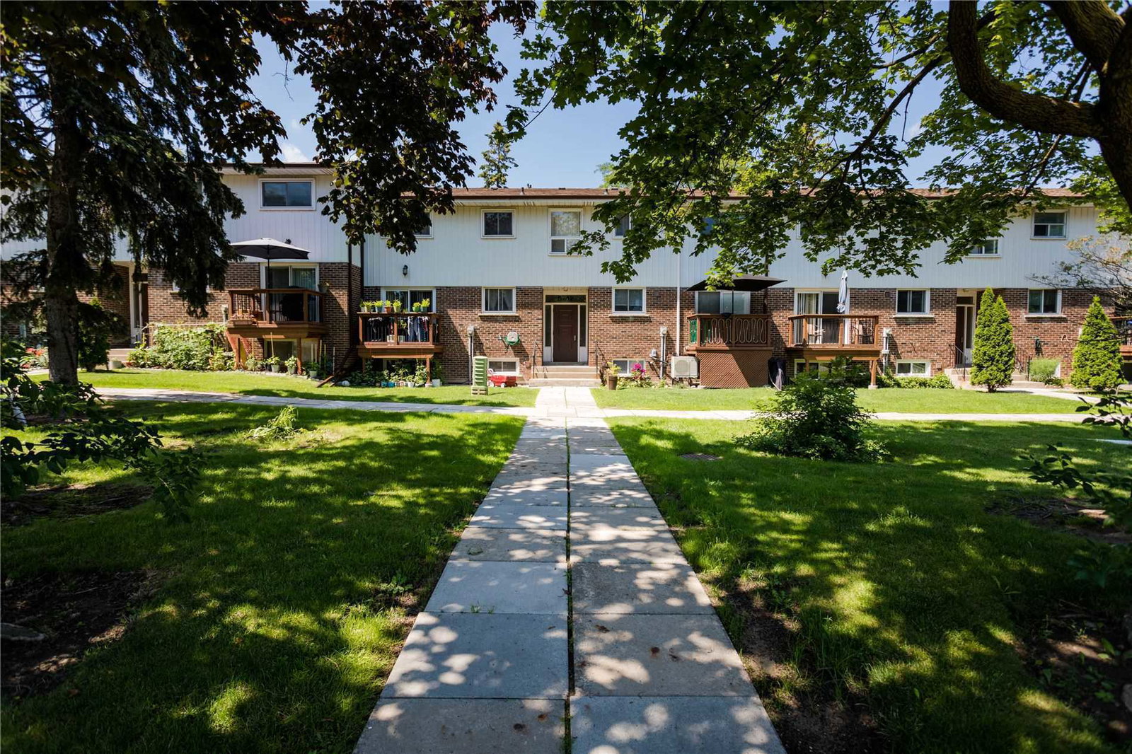 2 White Abbey Park Townhomes condo
