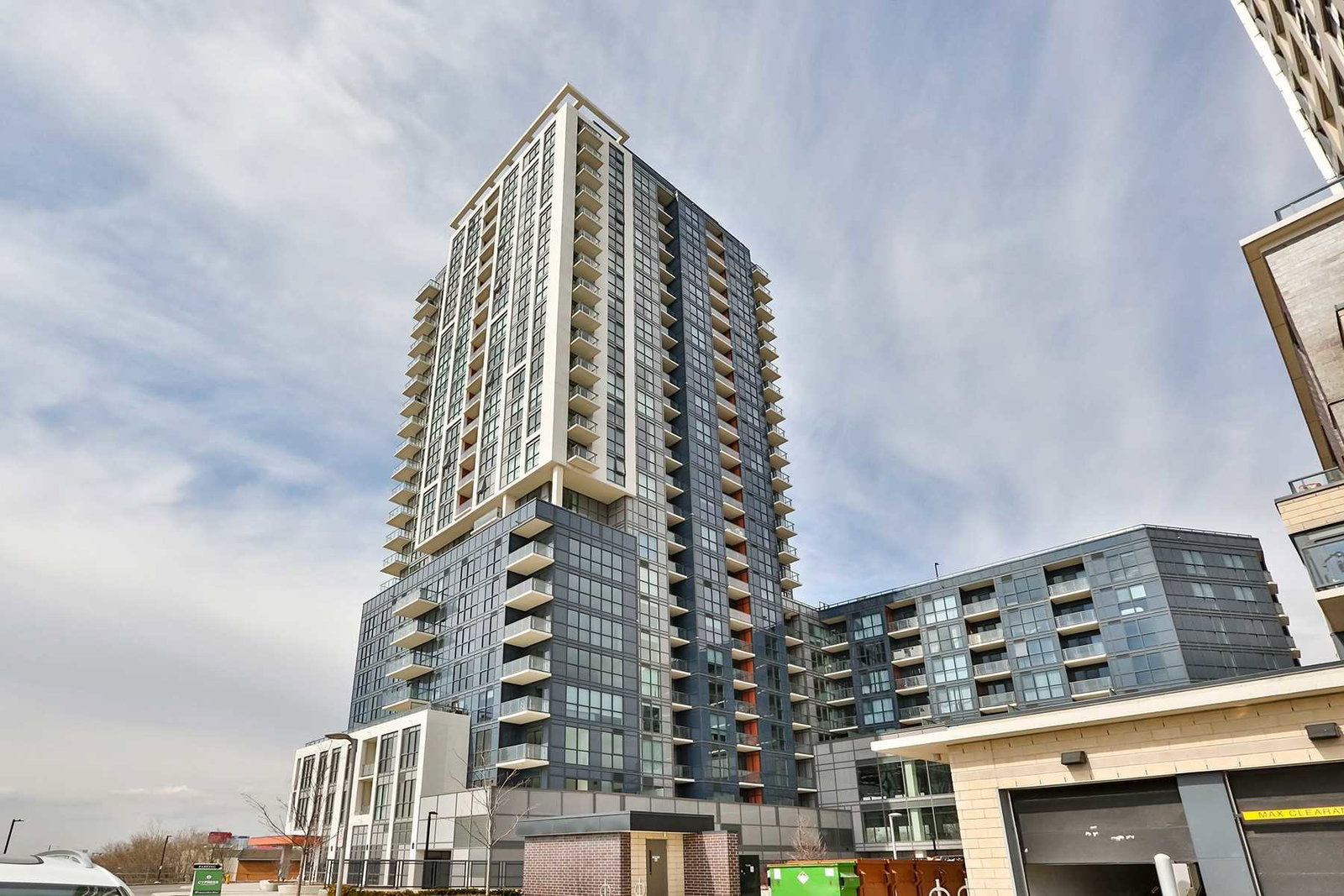 Cypress at Pinnacle condo