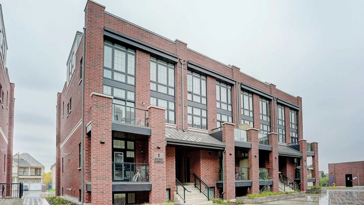 VISTA FLATS & TOWNS exterior