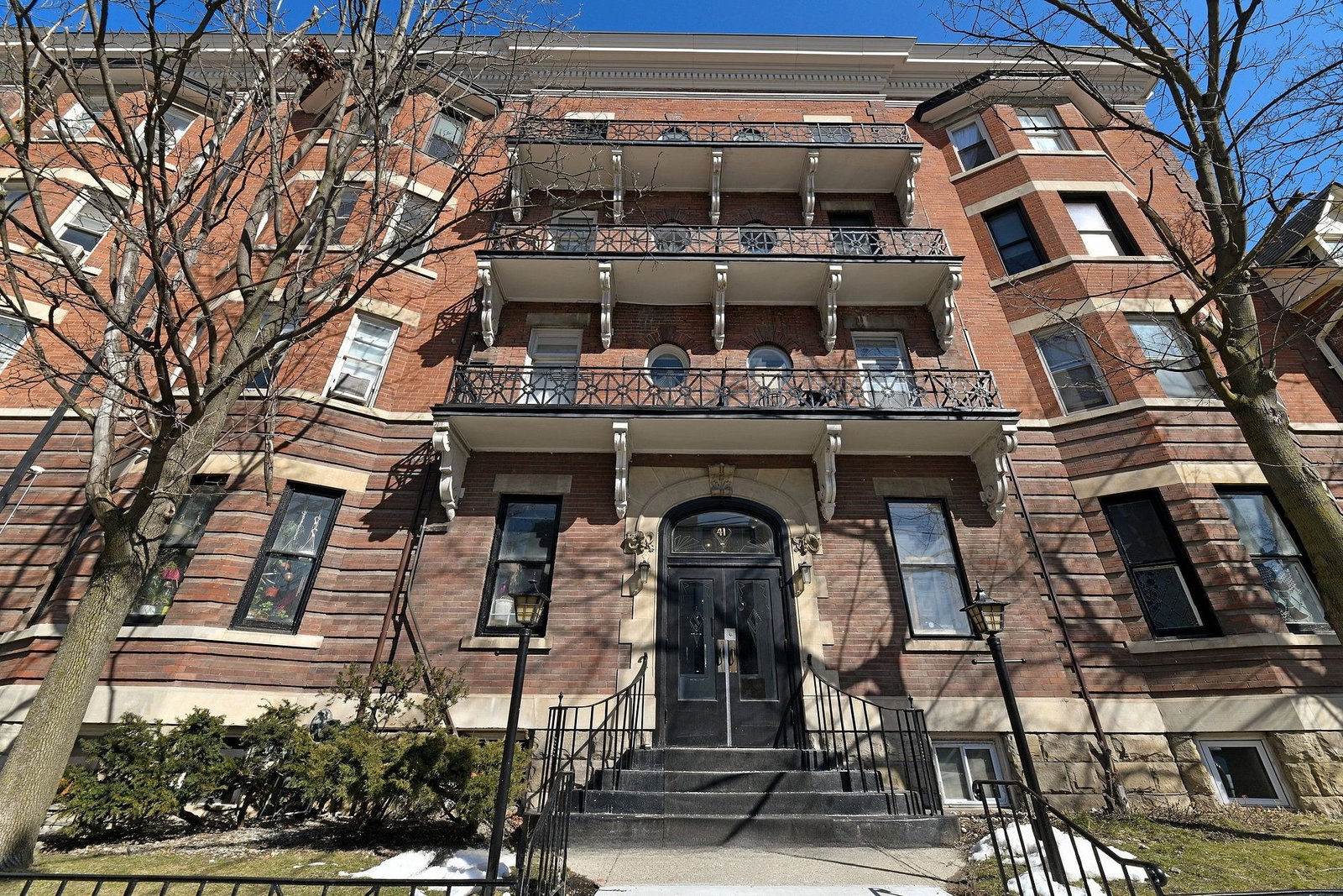 45 Spadina Road exterior