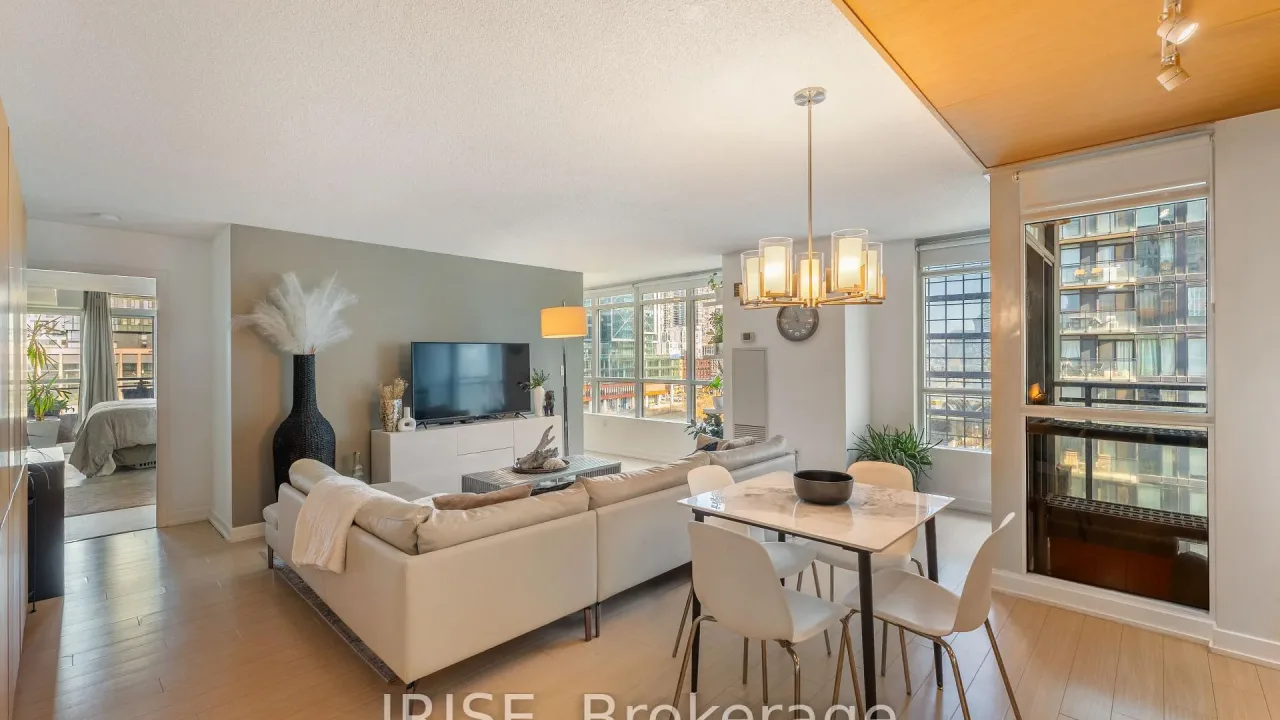 Capreol Ct exterior