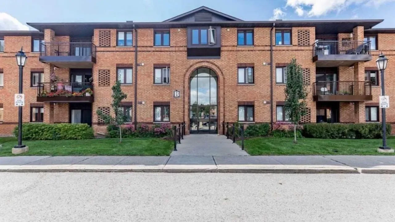 Sunnidale Terrace exterior