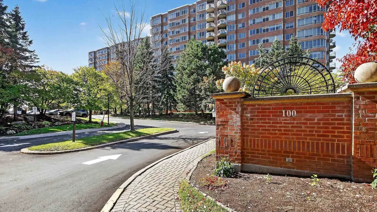 Westpark exterior