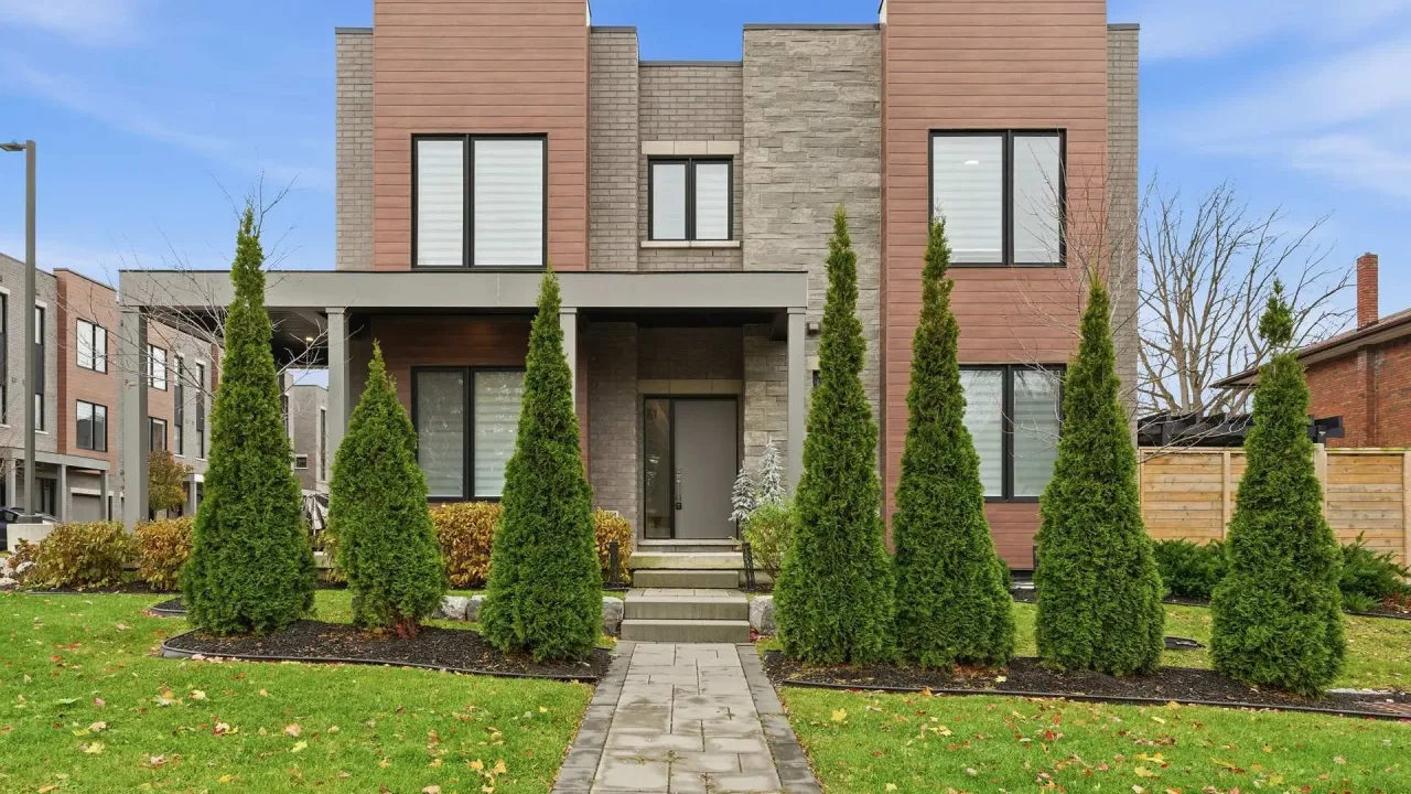 BLACK WALNUT exterior